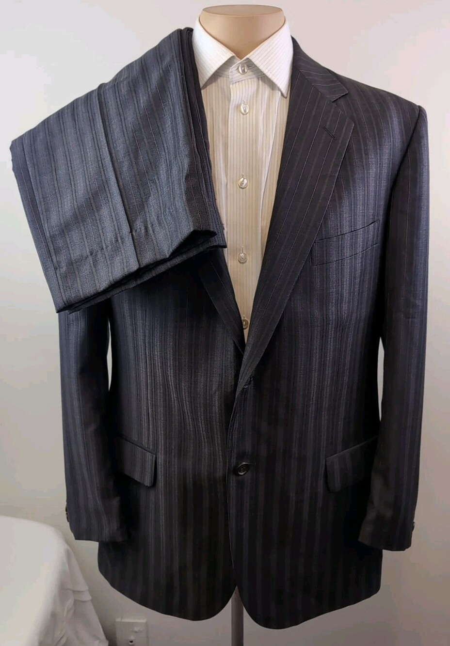 Umberto Bespoke Hand Made Loro Piana 130's Mens 2 Piece Suit Size 42R-W36 X 27.5